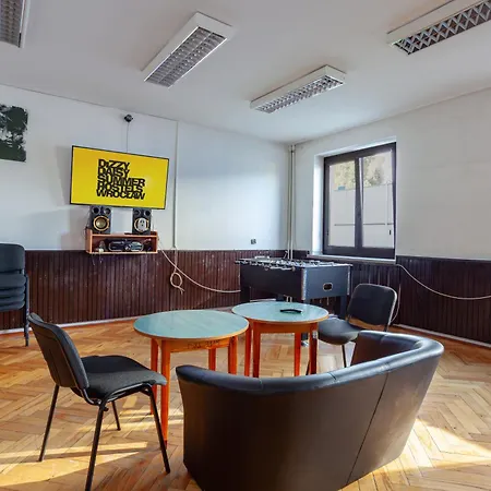 Dizzy Daisy Hostal Breslavia