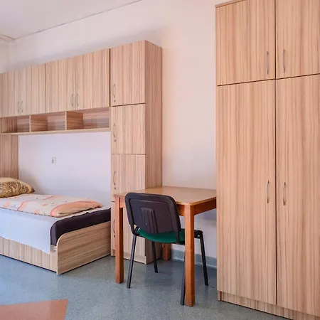 Ostello Dizzy Daisy *